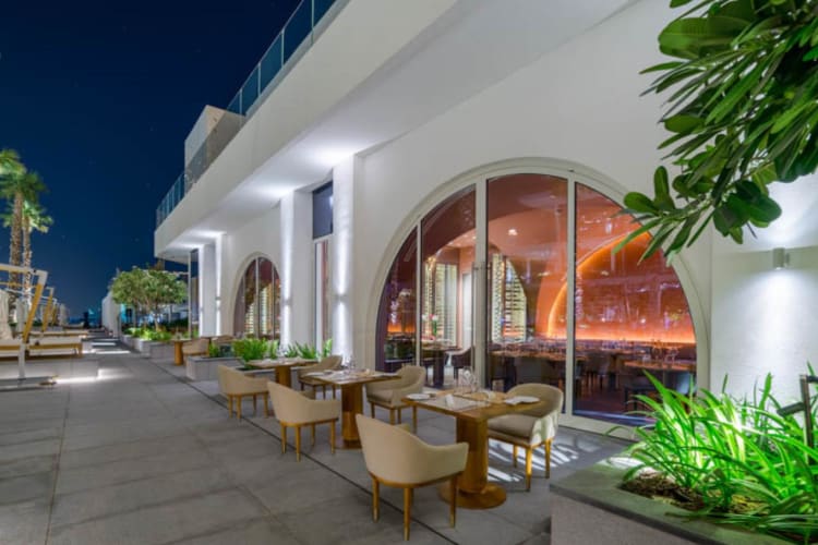 Quattro Passi exterior at night